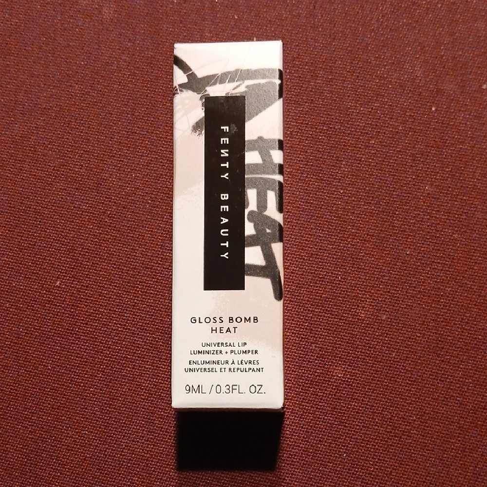 Fenty Beauty Gloss Bomb Heat in 'Fussy Heat".